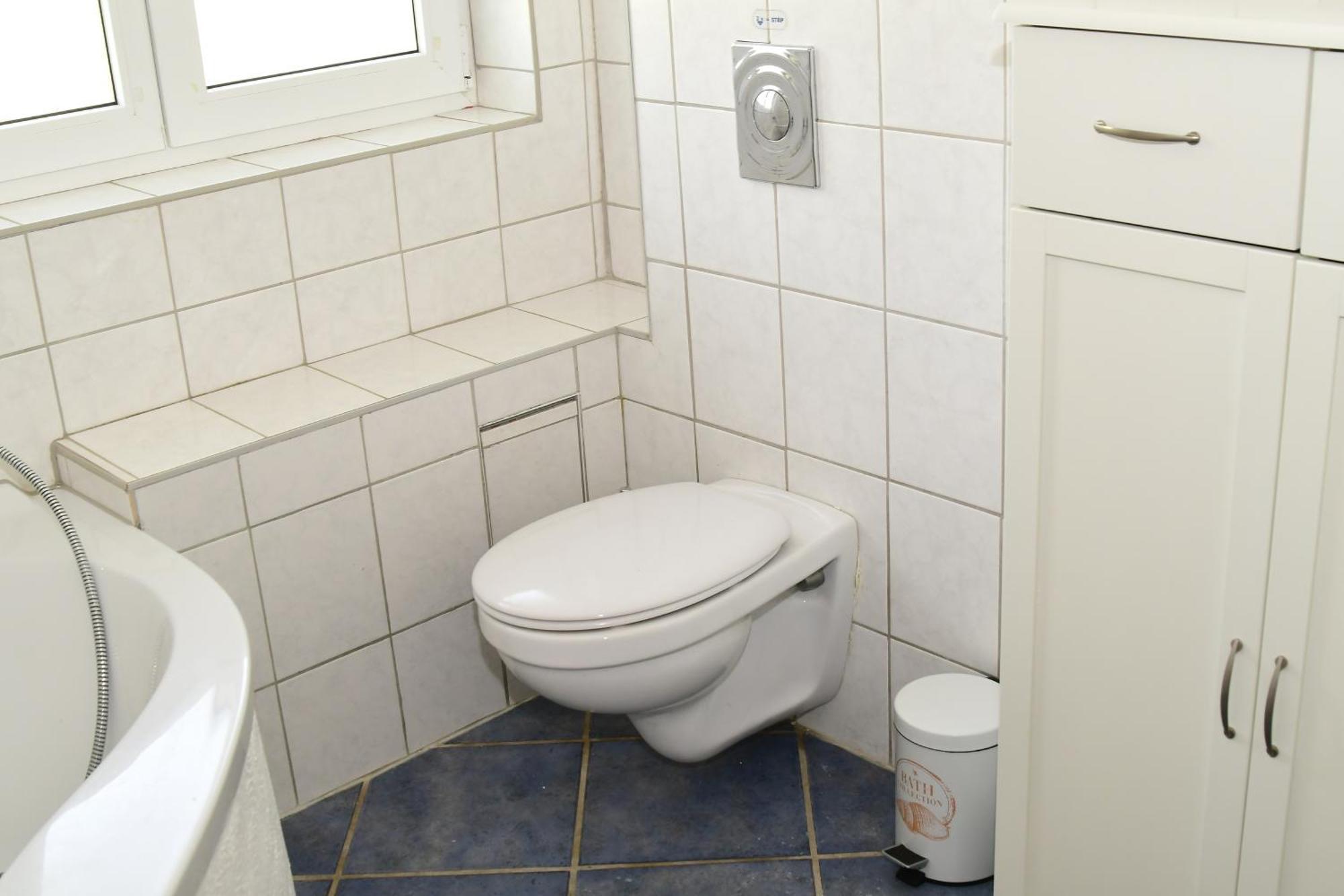 Behaglicher Bungalow Fuer Mensch Und Hund Barkhagen Екстериор снимка