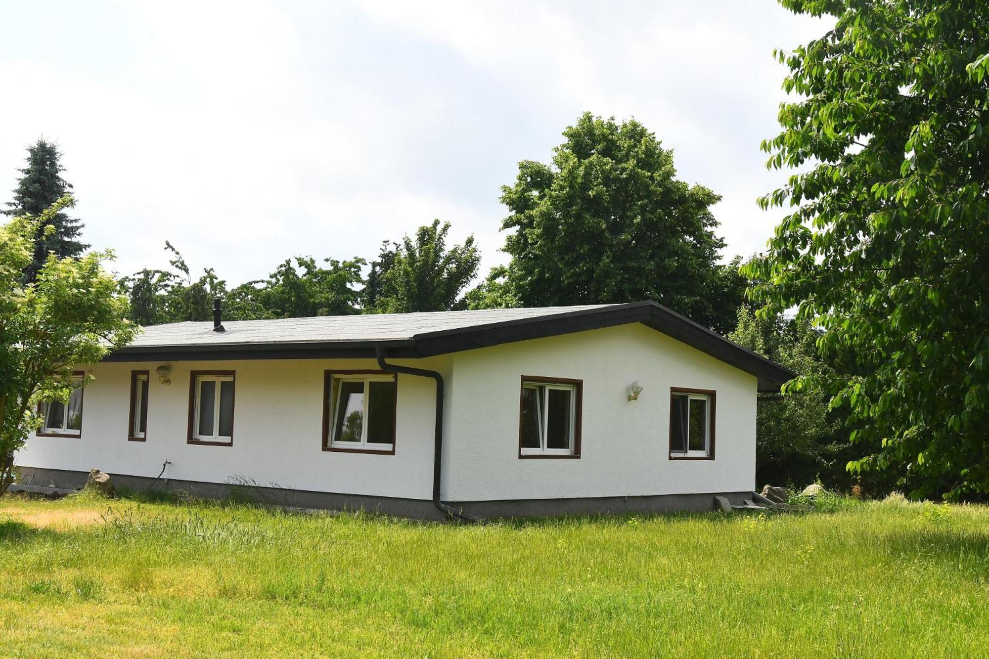Behaglicher Bungalow Fuer Mensch Und Hund Barkhagen Екстериор снимка